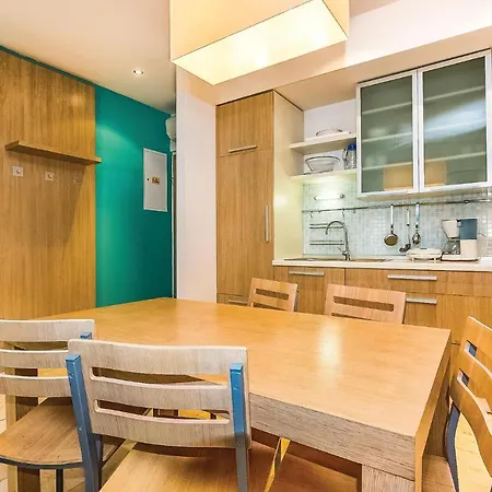Apartment Stunning In With Sauna, 2 Bedrooms And Wifi Novi Vinodolski