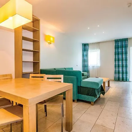 Stunning In With Sauna, 2 Bedrooms And Wifi *