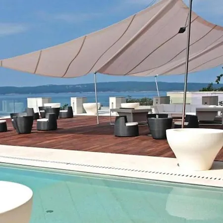 Stunning In With Sauna, 2 Bedrooms And Wifi Apartment Novi Vinodolski